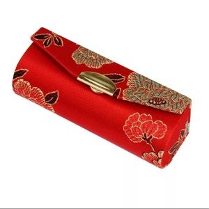 ✅🌹Portable Floral Embroidery Lipstick Case.